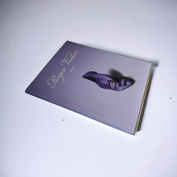 Roger Vivier Paris:  Fall-Winter 2008-2009, catalog - Picture 8 of 9